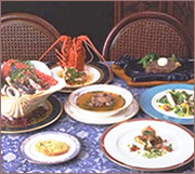 オードブルとロブスター料理